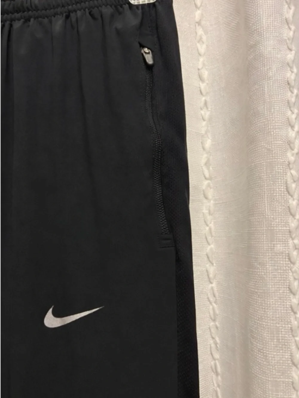 *NWOT* Nike Dri-FIT Athletic Track Pants - Picture 5 of 6